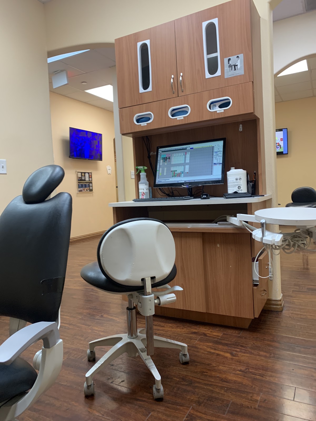 Rodeo Dental & Orthodontics Of Laredo photo 2