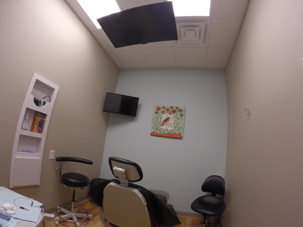 Implants And Dentures Center photo 1