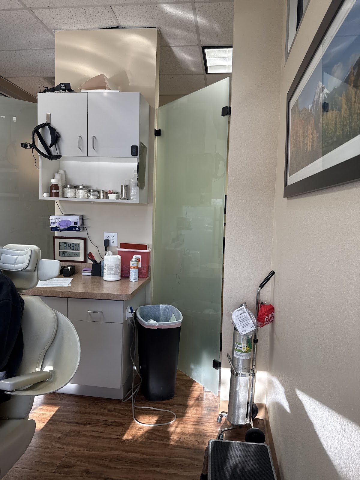 Robert C Urquhart DDS - Desert Mountain Oral Surgery photo 4