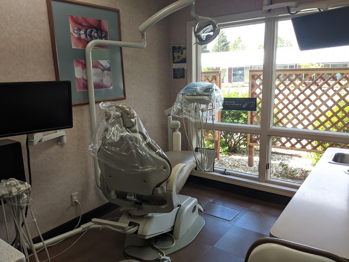 Dr. Randy Johnson'S Center For Contemporary Dentistry - Vacaville Practice photo 6