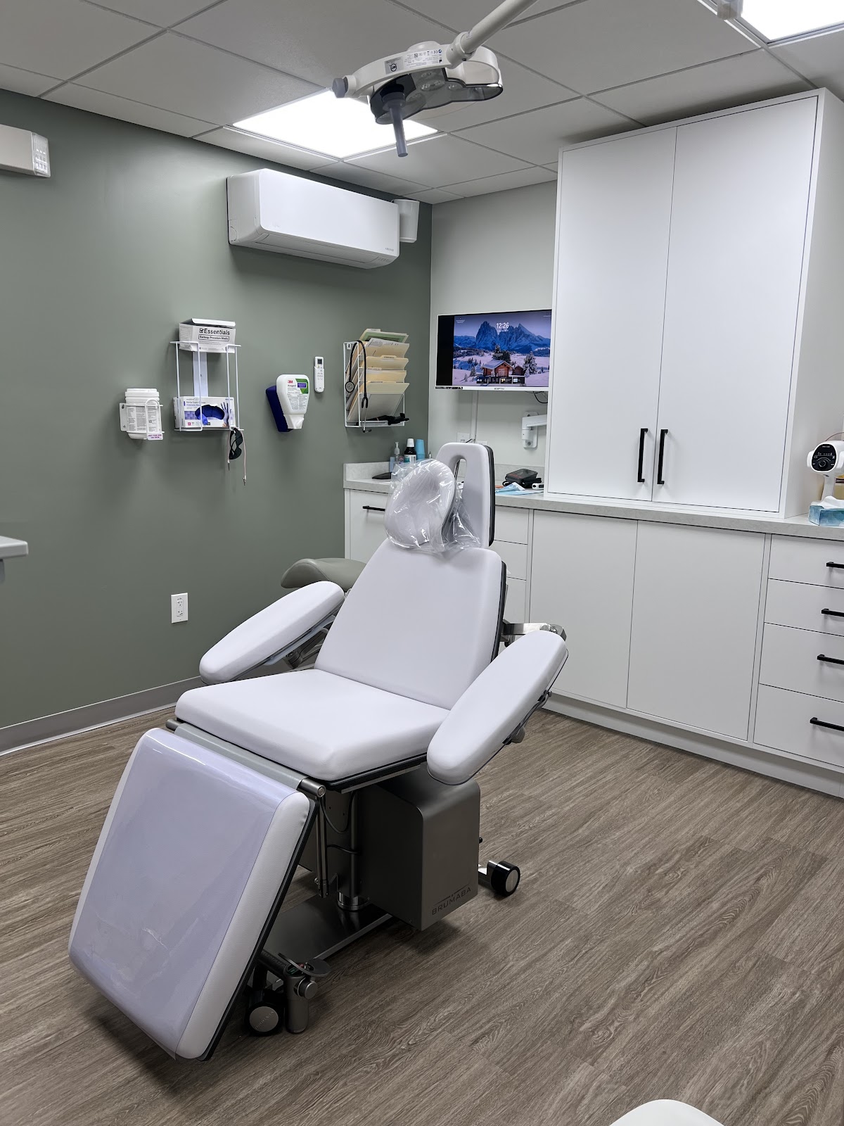 Needham Oral Surgery and Implant Center photo 3