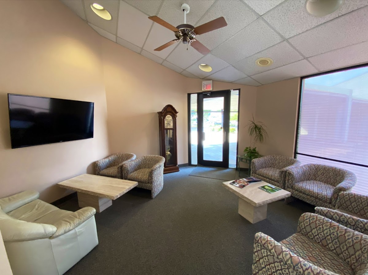 Hulen Dentistry & Implants photo 2