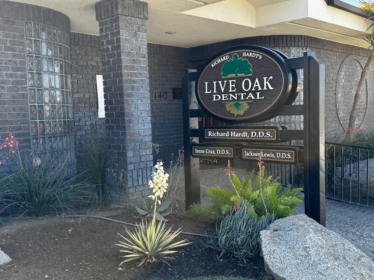 Live Oak Dental Group photo 1