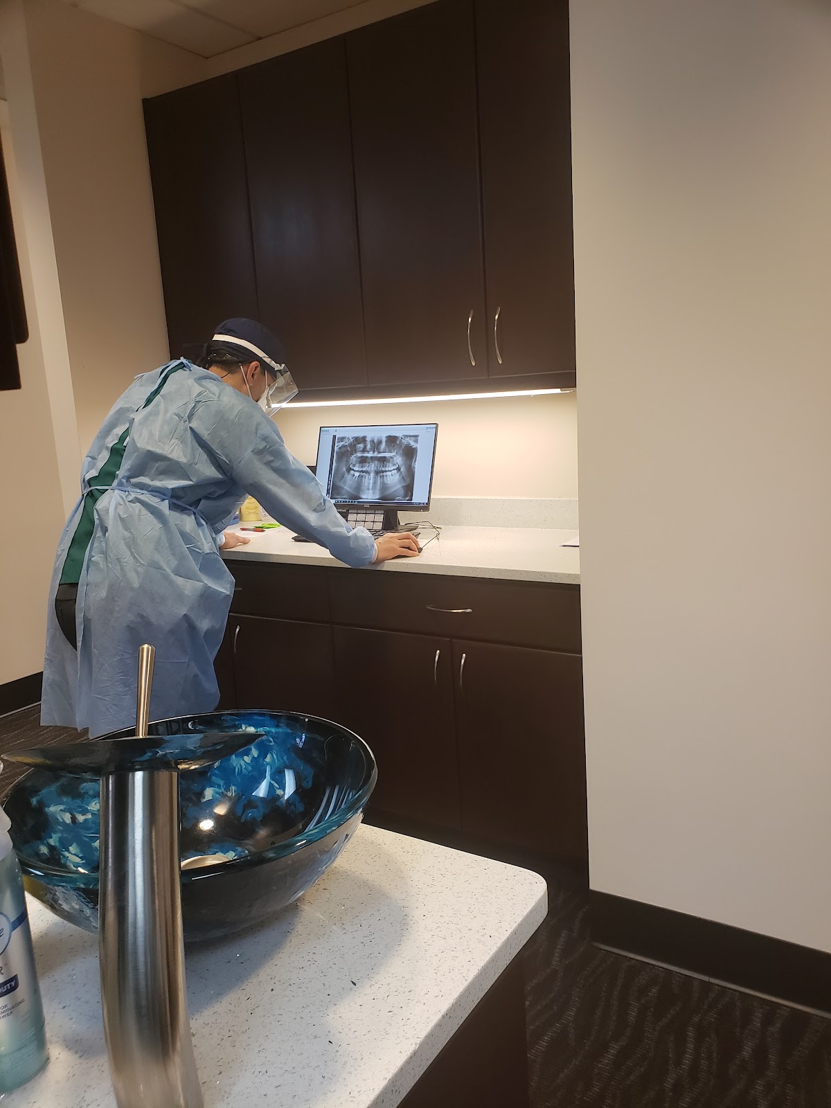 Redmond Implant and Oral Surgery photo 3