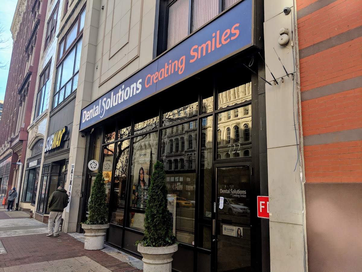 Dental Solutions Market Street photo 6