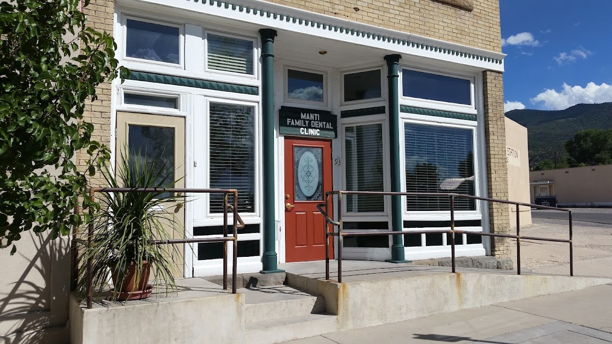 Manti Family Dental Clinic photo 3