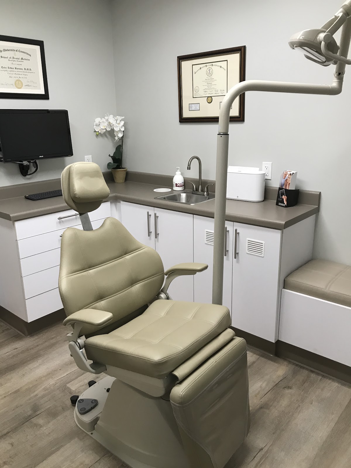 Napa Sonoma Oral Surgery & Dental Implants photo 2