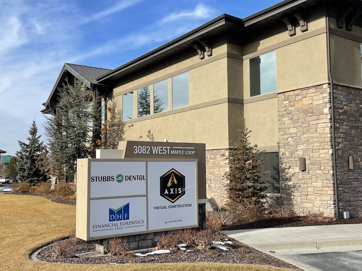 Stubbs Dental Implant Center photo 2