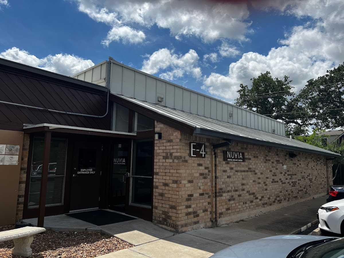Nuvia Dental Implant Center - Austin photo 6