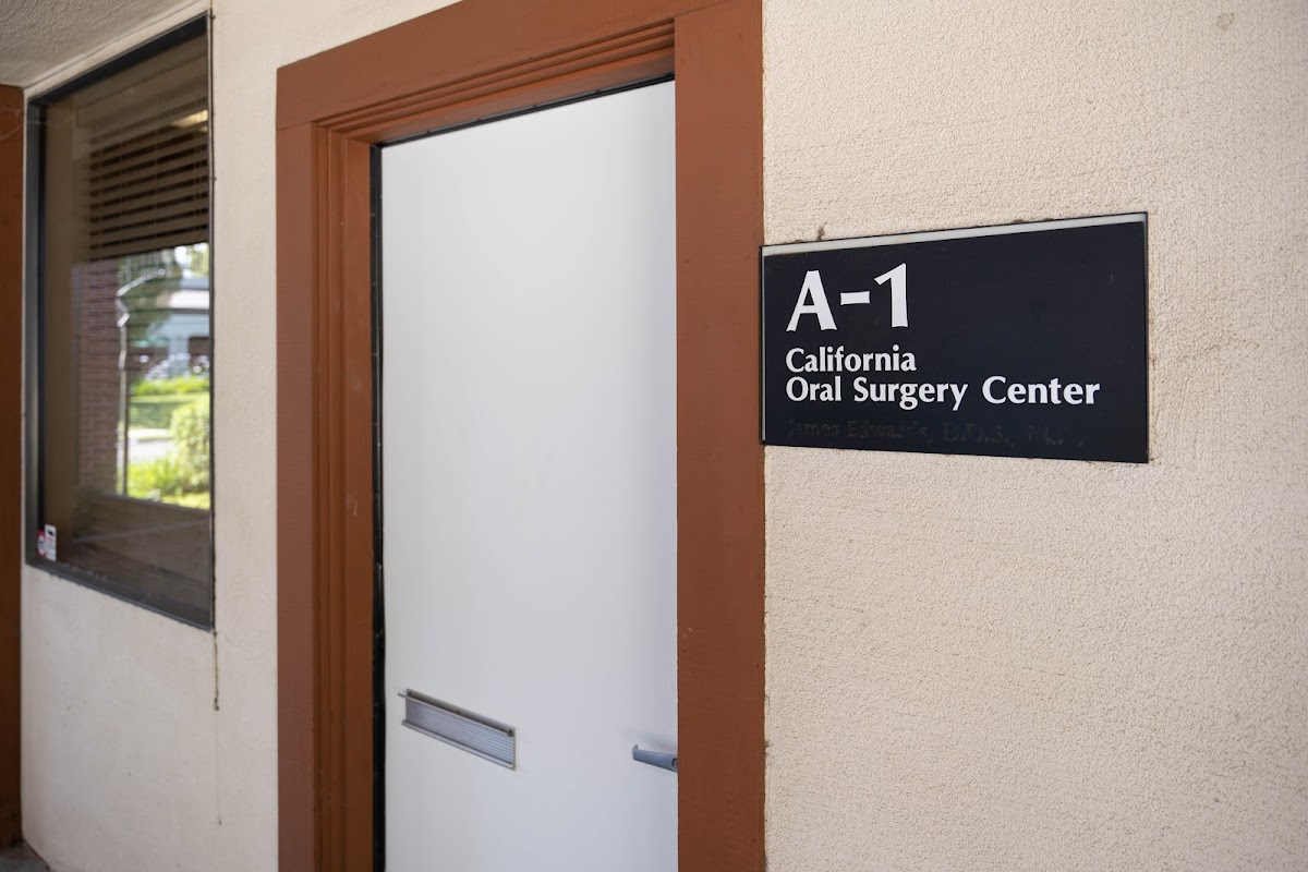California Oral Surgery & Implantology photo 6