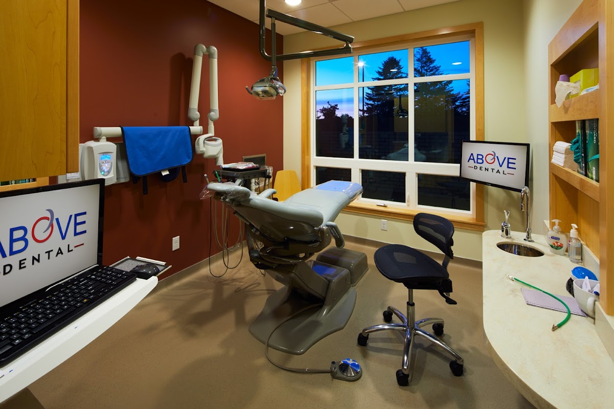 Above Dental photo 3