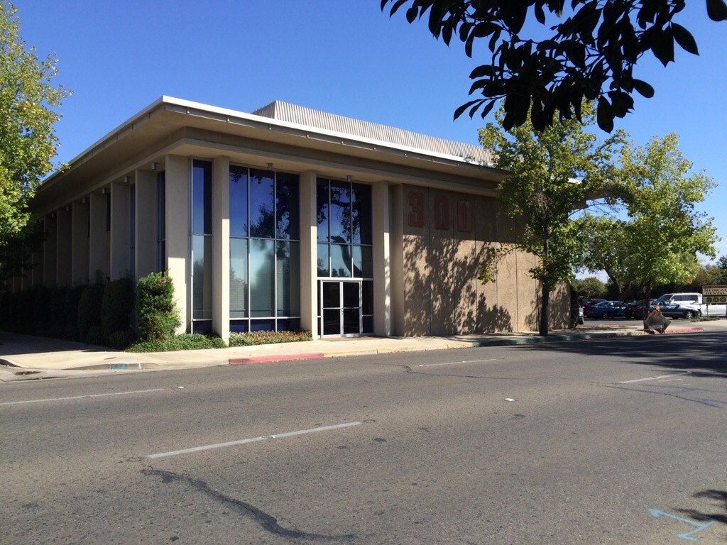 Visalia Dental Group photo 1