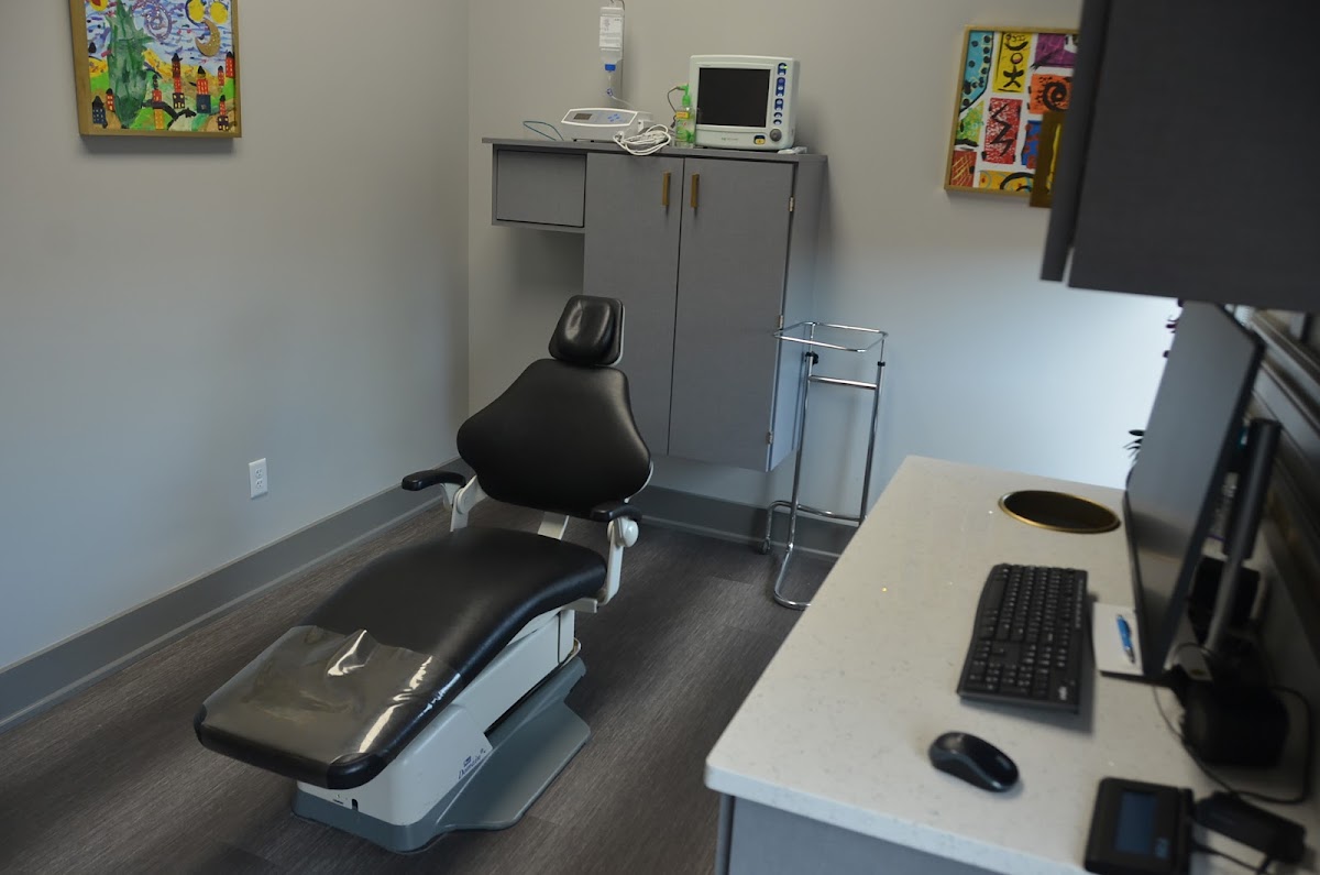 Village Pointe Oral Surgery & Dental Implants photo 1