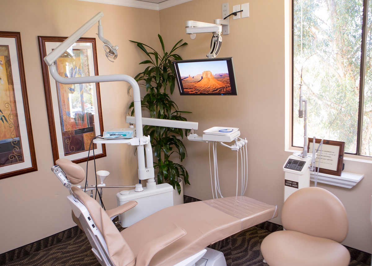 Oc Perio & Implants Dental Group ( Dr. Moe Reshad, Dr. Ajay Setya & Dr. Christen Bergman) photo 4