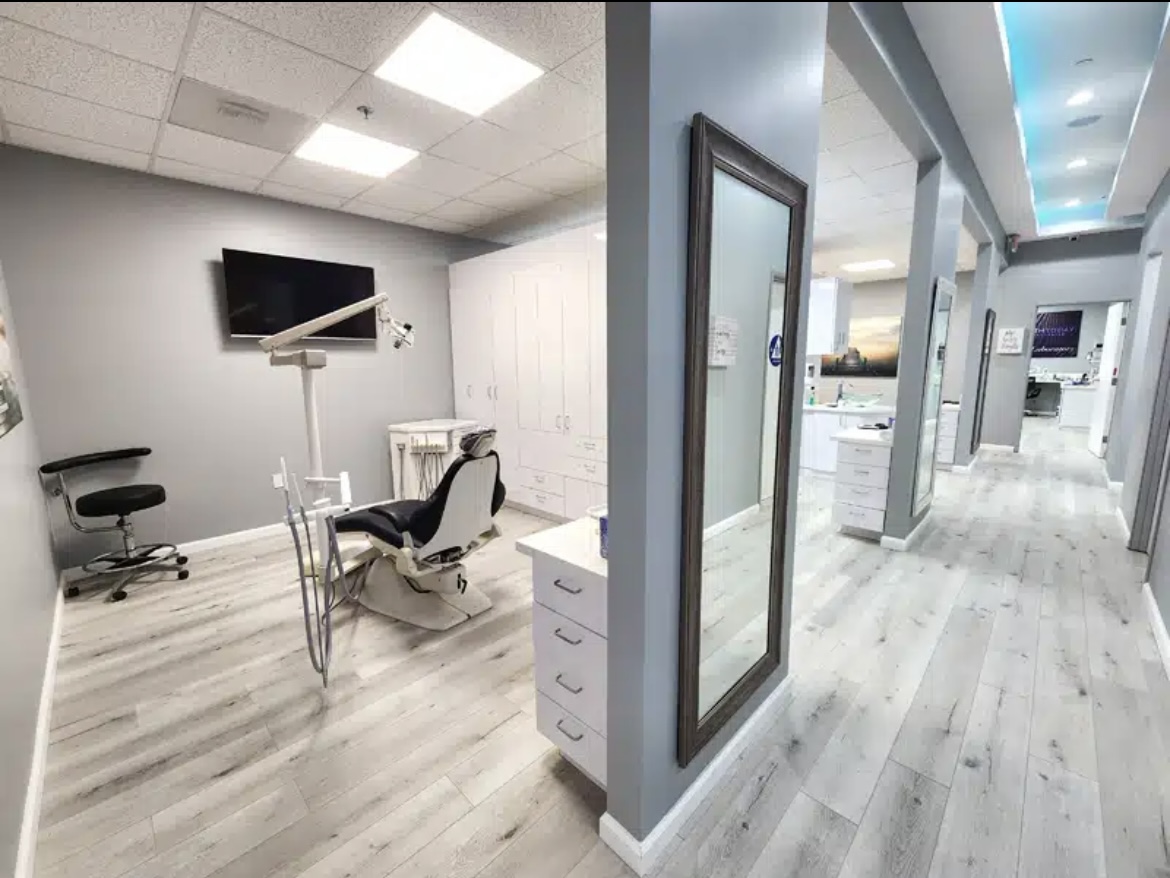 Trident Dental Implant Center photo 1