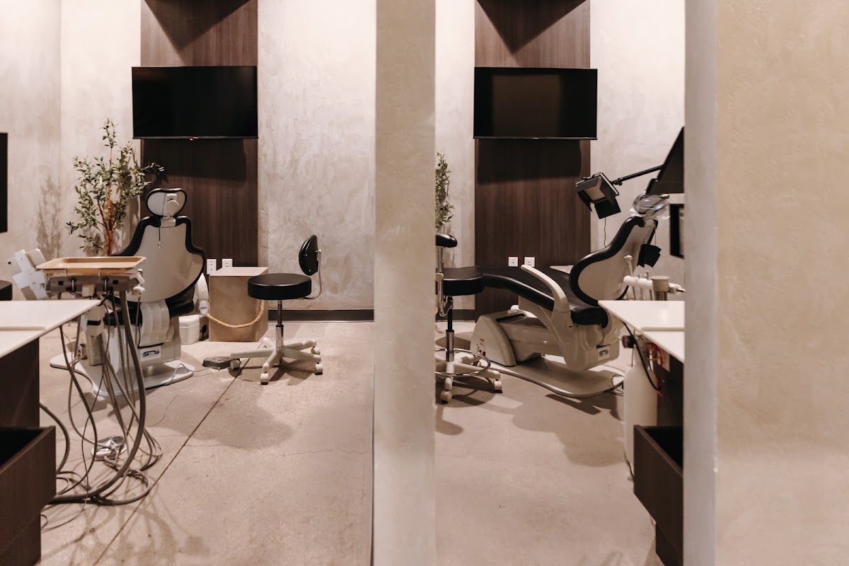 Lumiere Cosmetic and Implant Dentistry photo 5