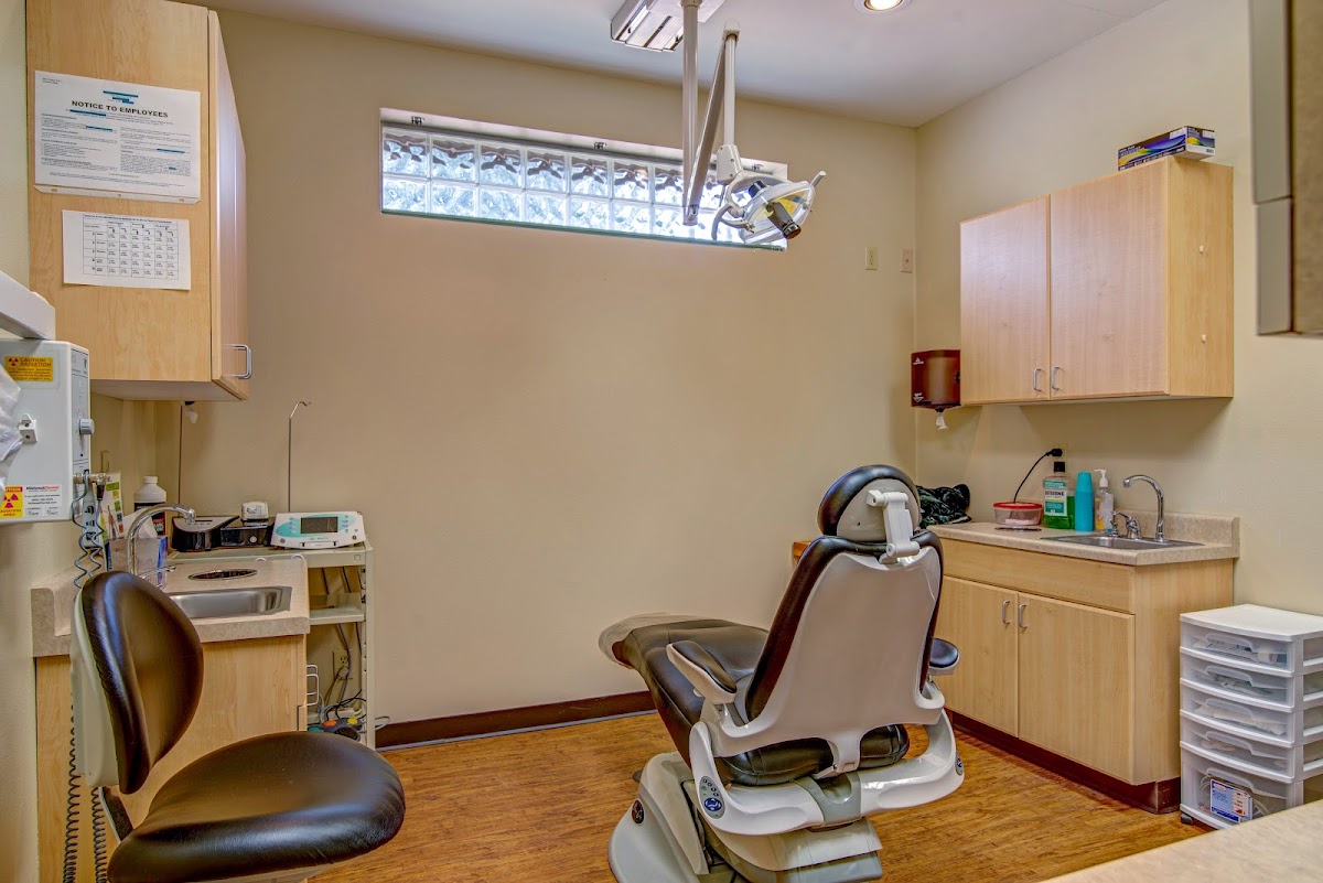 Northeast Texas Periodontal Specialists - Paris photo 3