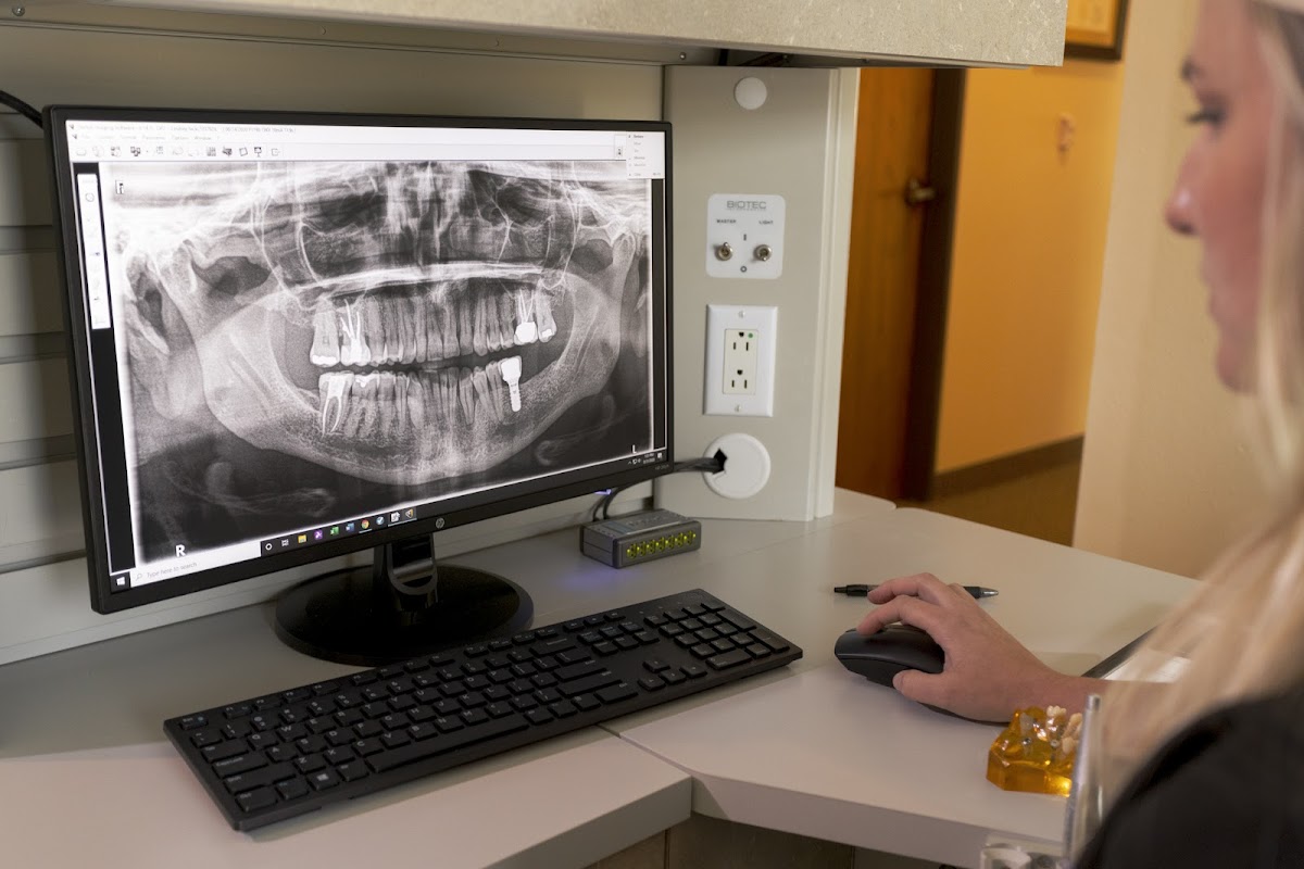Northeast Texas Periodontal Specialists - Paris photo 5