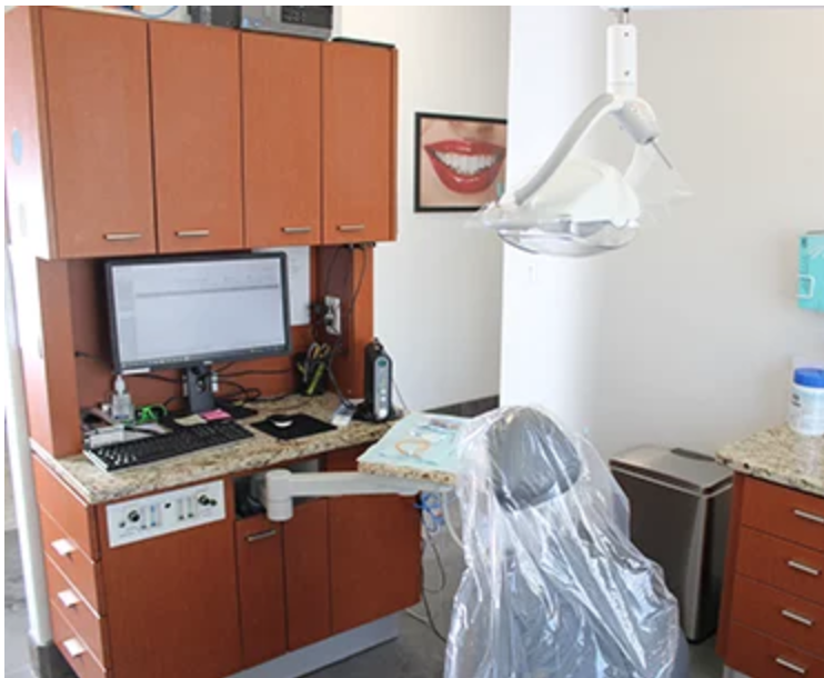 Ultratooth Implant Center photo 5