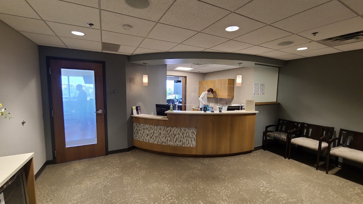 Eos: Expert Oral Surgery & Dental Implants photo 1