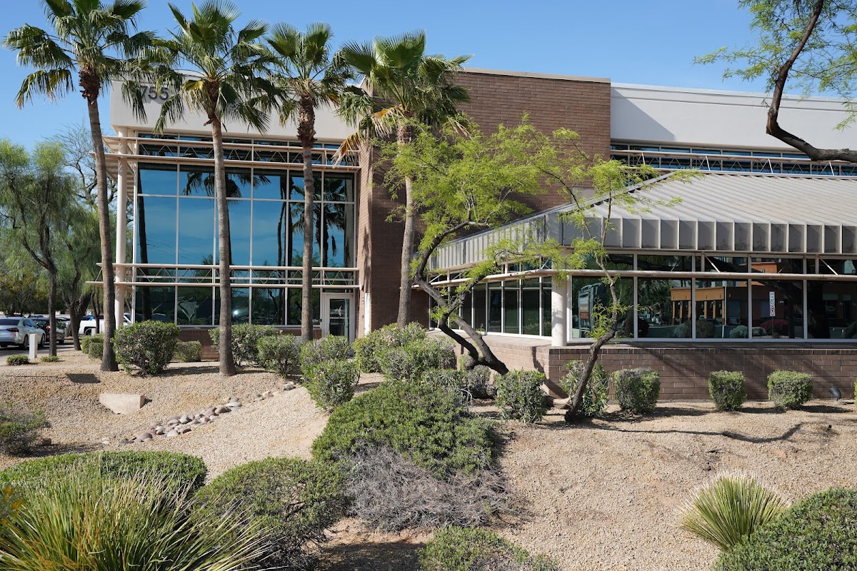 Az Max Surgeons Oral & Maxillofacial Surgeons, Dental Implants & Wisdom Teeth photo 3