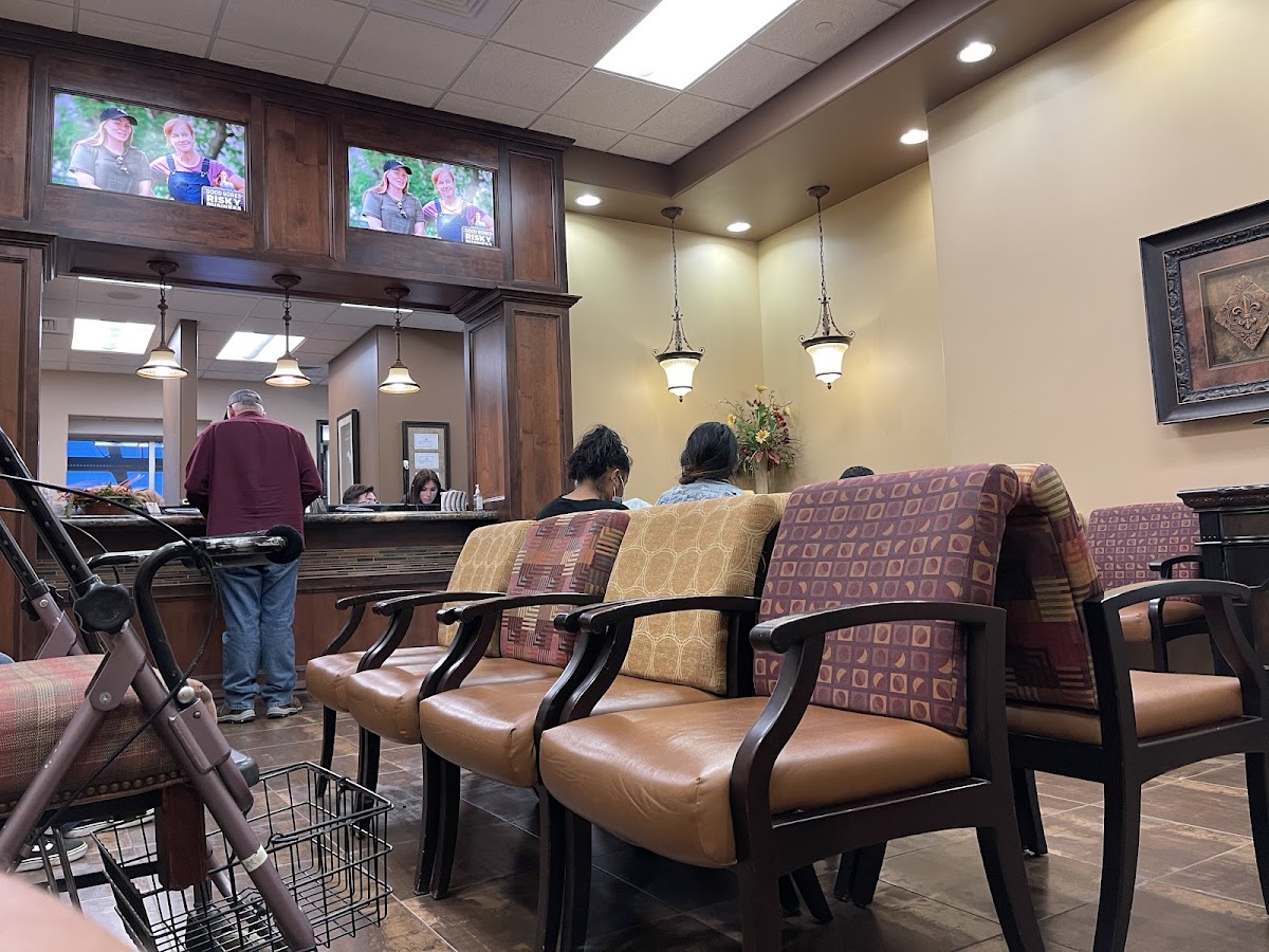 Az Max Surgeons Oral & Maxillofacial Surgeons, Dental Implants & Wisdom Teeth photo 4