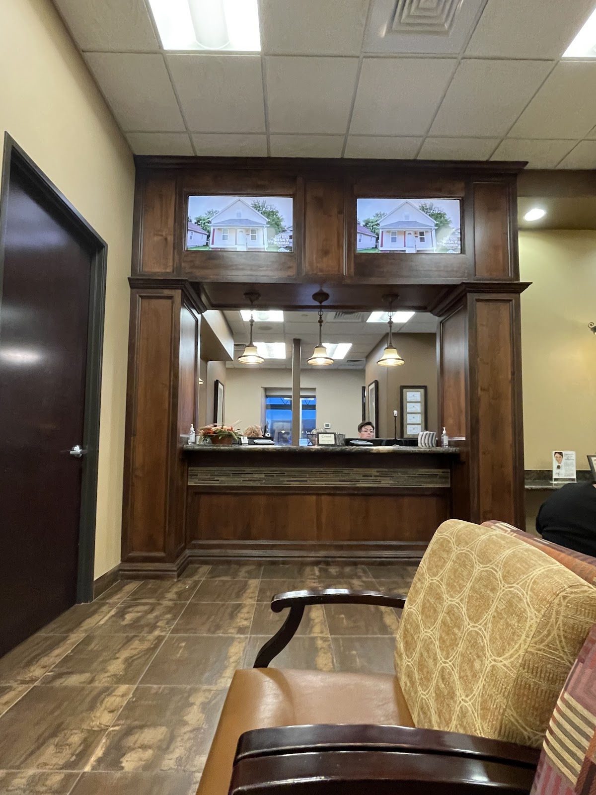 Az Max Surgeons Oral & Maxillofacial Surgeons, Dental Implants & Wisdom Teeth photo 6