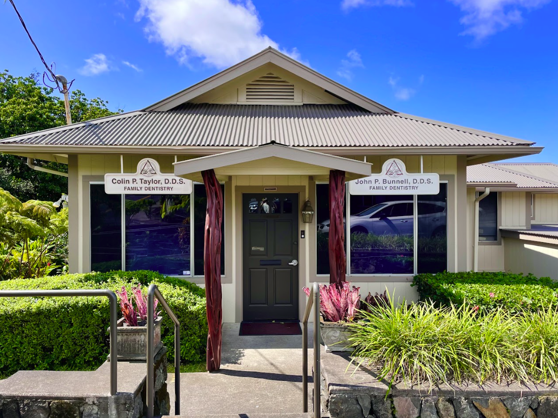 Kealakekua Dental photo 1
