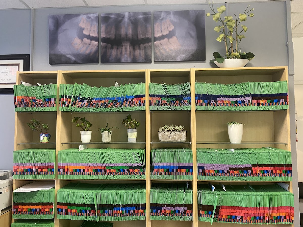 Pacific Dental and Implants photo 2