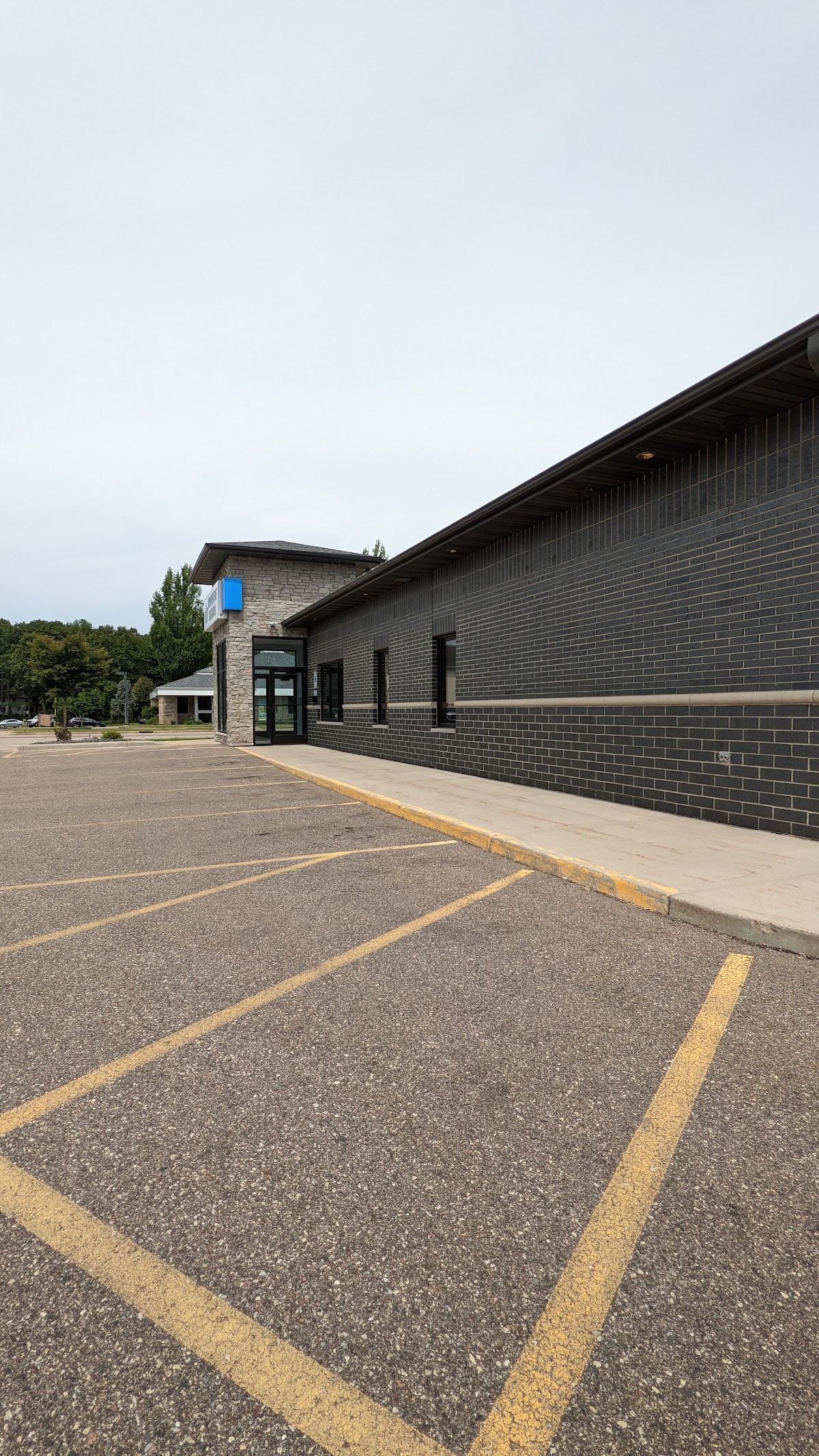 Mapleleaf Dental photo 4