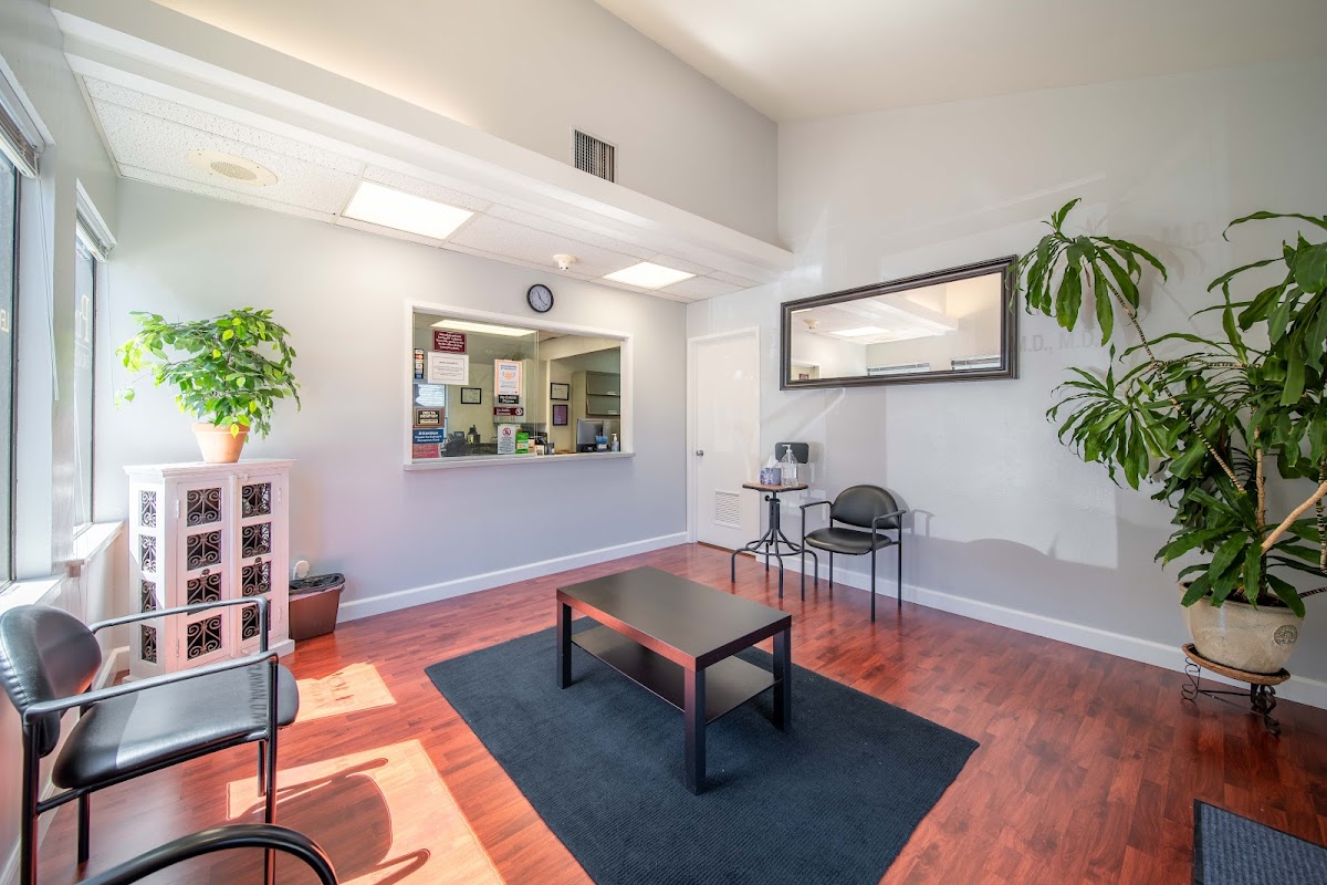 Pinole Oral Surgery & Implantology photo 3