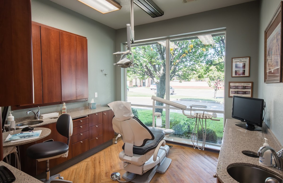 Periodontal Implant Associates photo 4