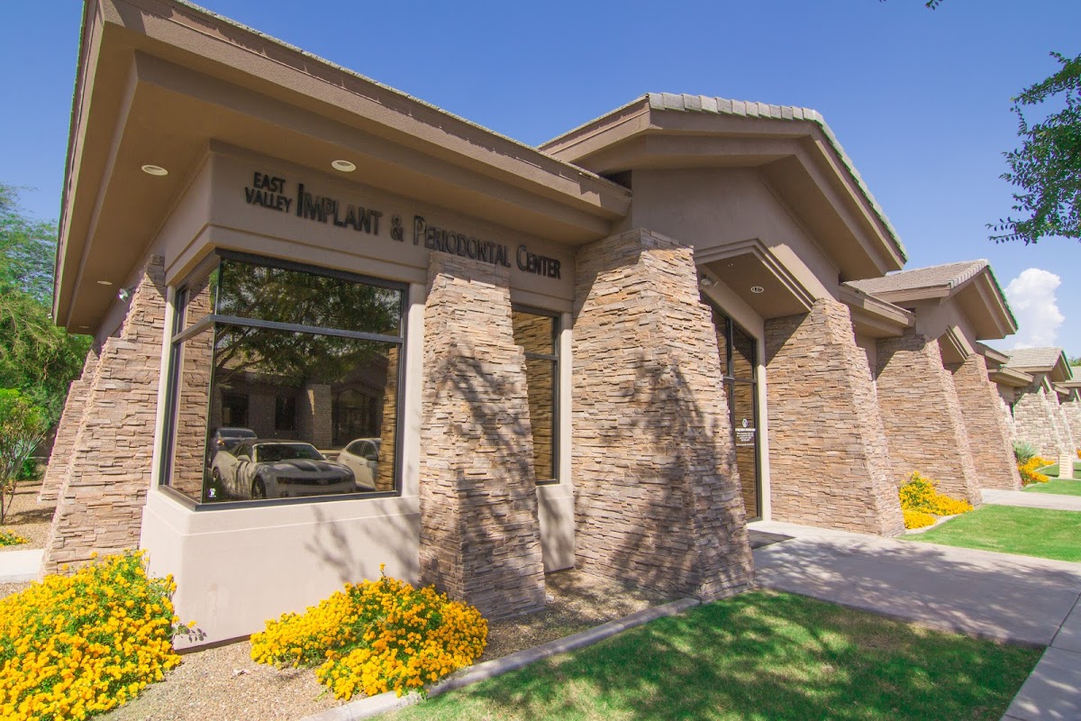 East Valley Implant & Periodontal Center in Mesa photo 2