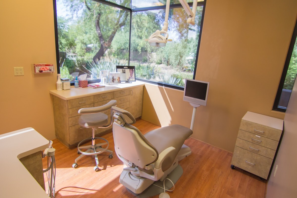 East Valley Implant & Periodontal Center in Mesa photo 6