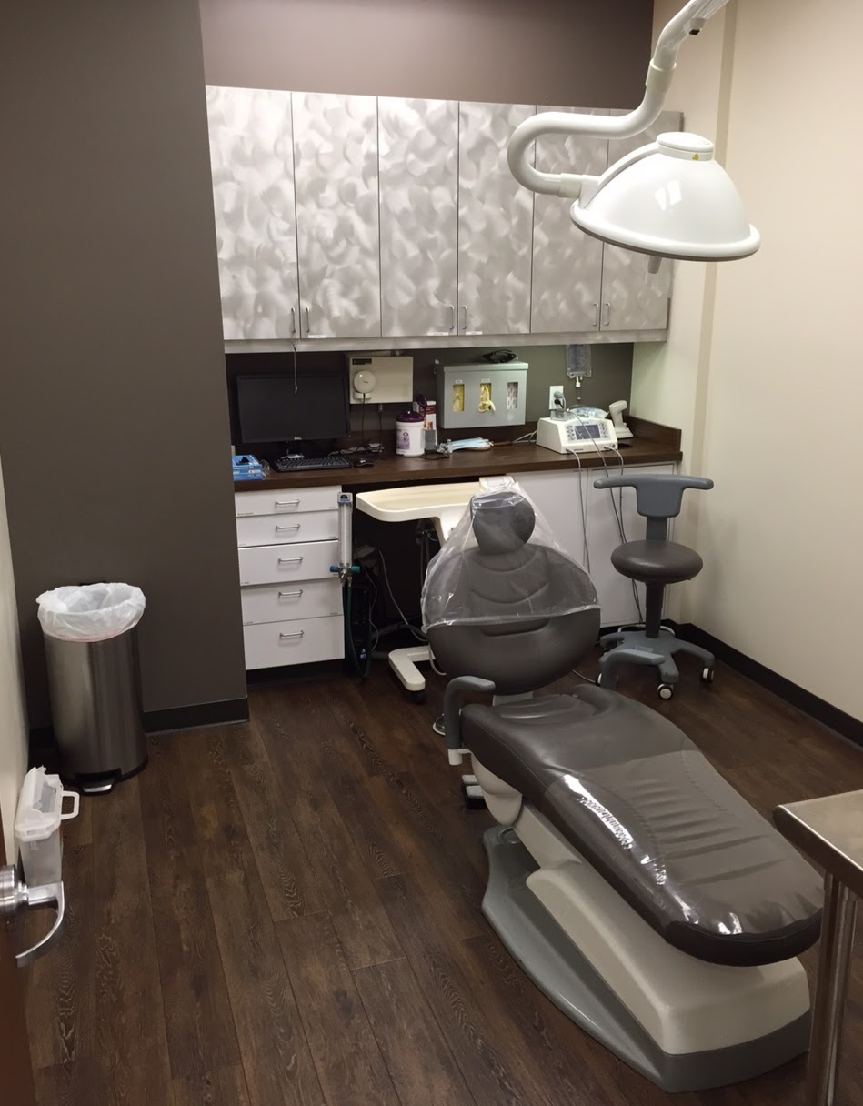 Dr. Alec J. Temlock, DMD, Ms-periodontal and Dental Implant Surgeon photo 3