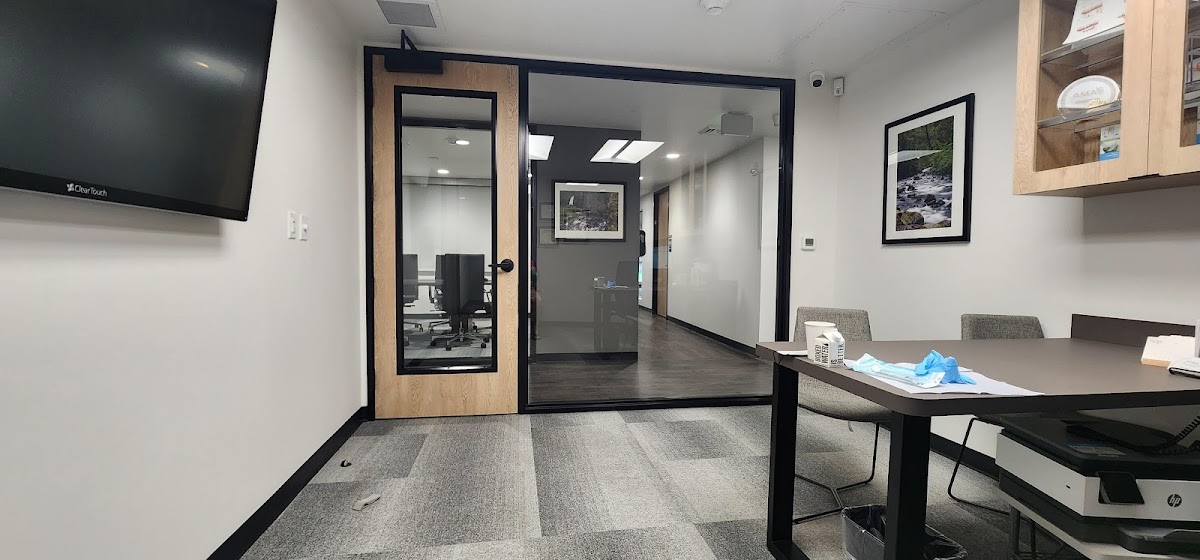 Clackamas Implant & Oral Surgery Center photo 6