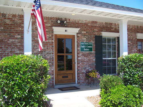 Timmons Cosmetic and Implant Dentistry photo 3