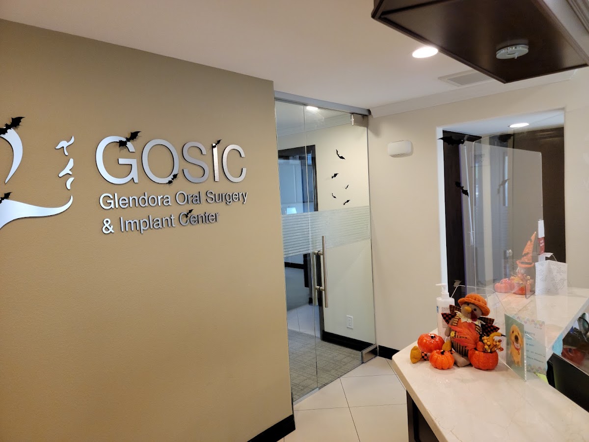 Glendora Oral Surgery & Implant Center photo 3