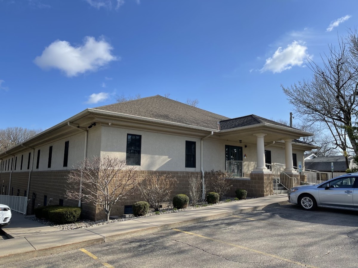 Smalltown Dental Glen photo 3