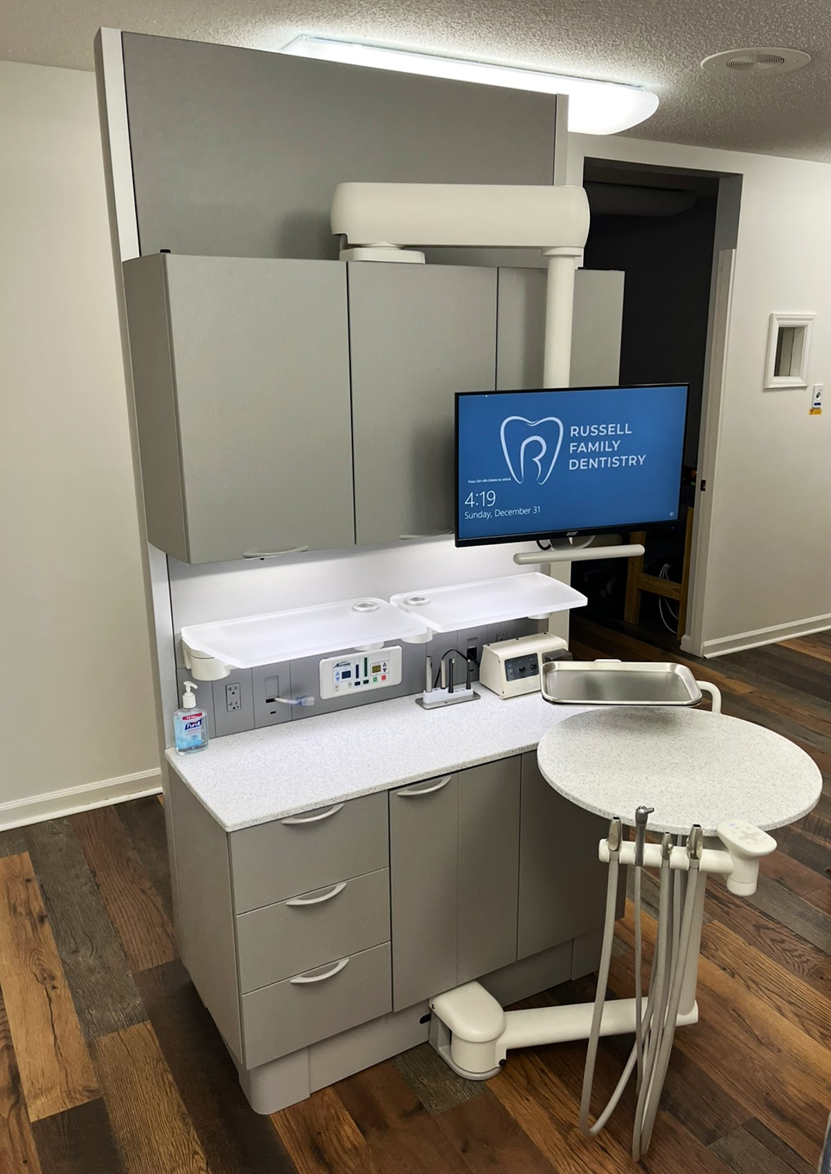 Russell Family Dentistry photo 4