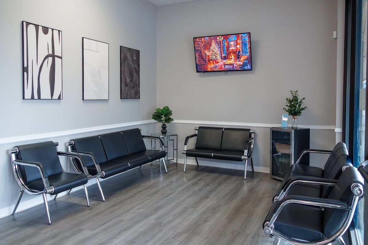 Modern Family Dental photo 3