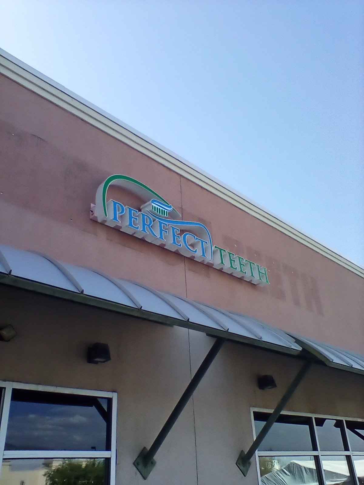 Perfect Teeth Dental & Orthodontics - Cottonwood photo 2