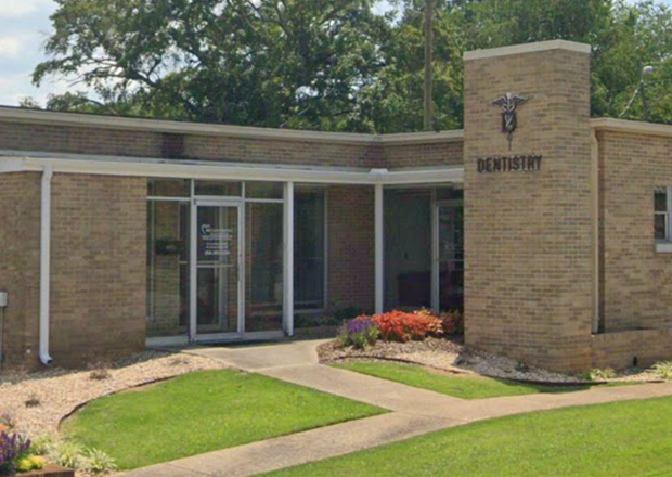 Mcleary & Almon Dental Associates photo 2
