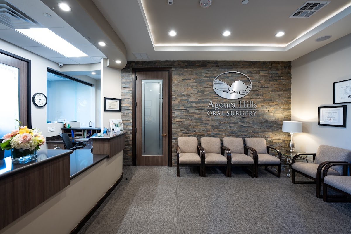 Agoura Hills Oral Surgery photo 2
