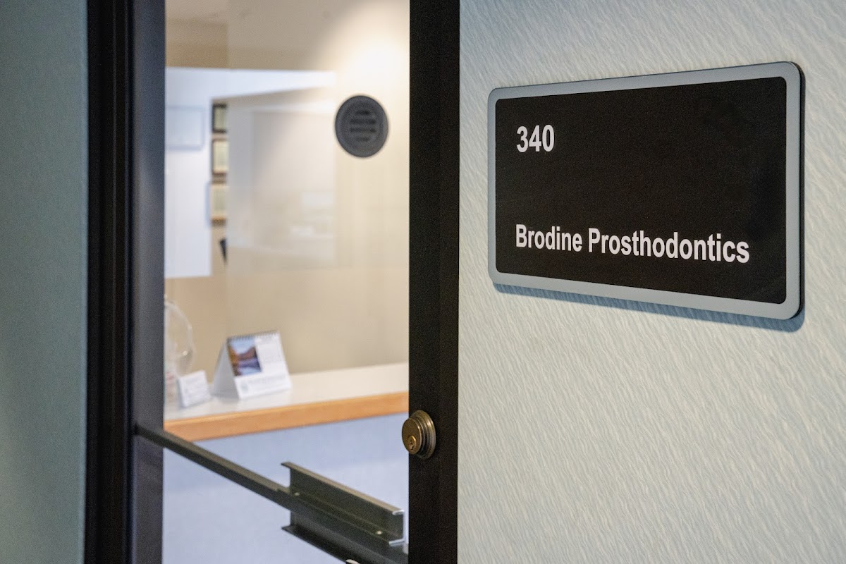 Brodine Prosthodontics photo 4