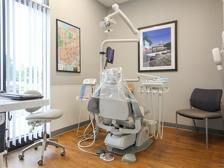 Four Town Dental photo 3