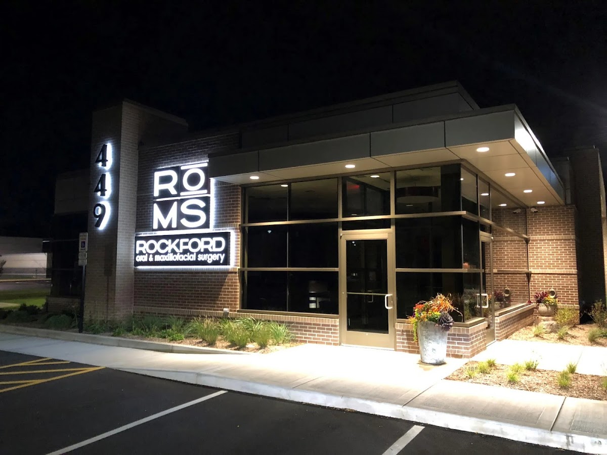 Rockford Oral & Maxillofacial Surgery (rockford Oms) photo 1