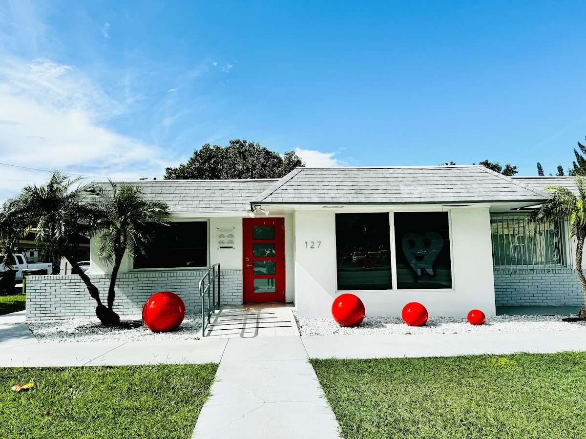 Dental Care of South Florida photo 2