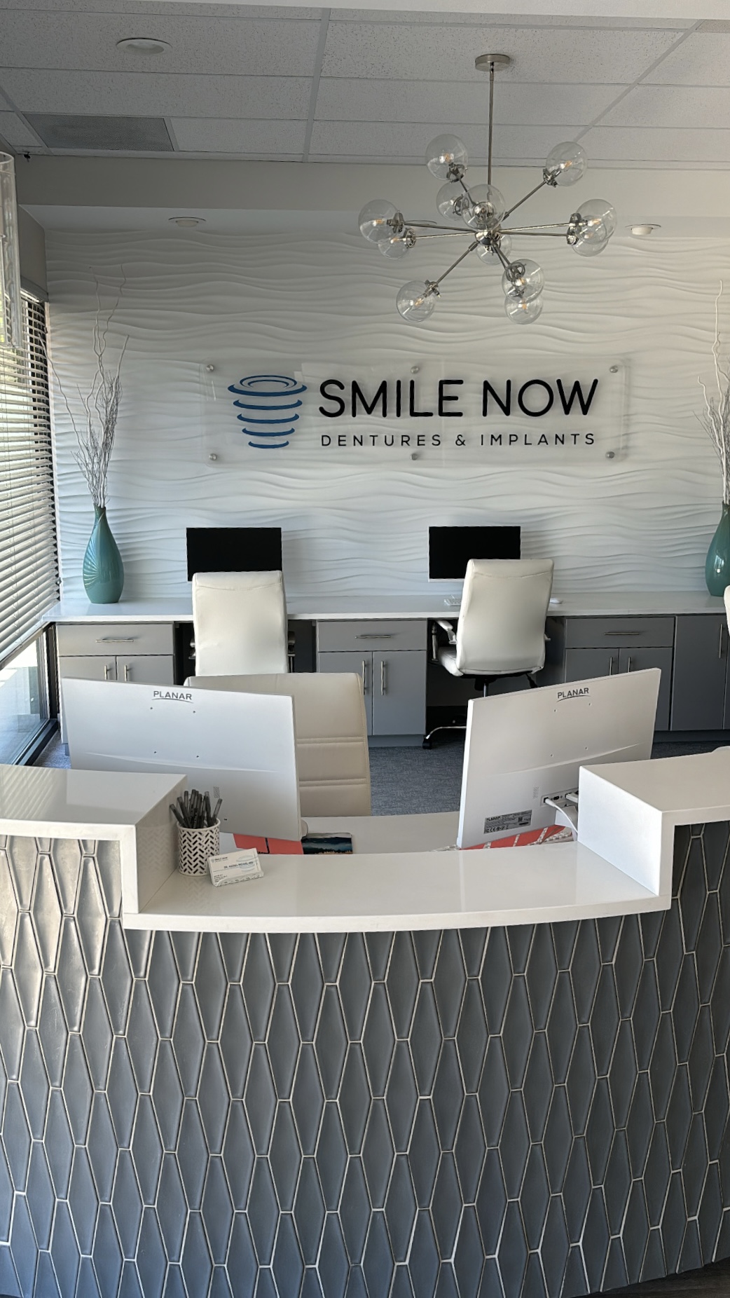 Smile Now Eugene Dentures and Implants photo 1