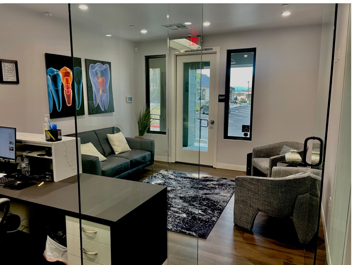 Innovo Dental And Implant Studio Livermore photo 2